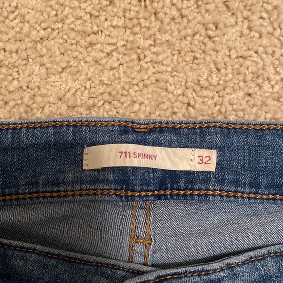 Levi’s Jeans- Bundle - Picture 2 of 3